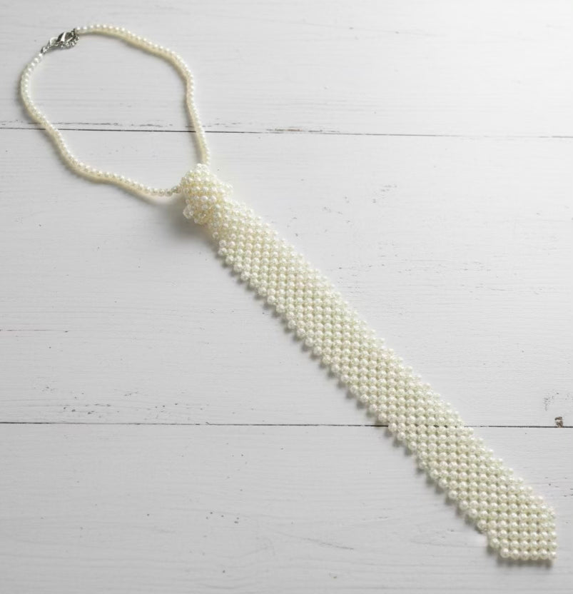 Beaded Pearl Necktie