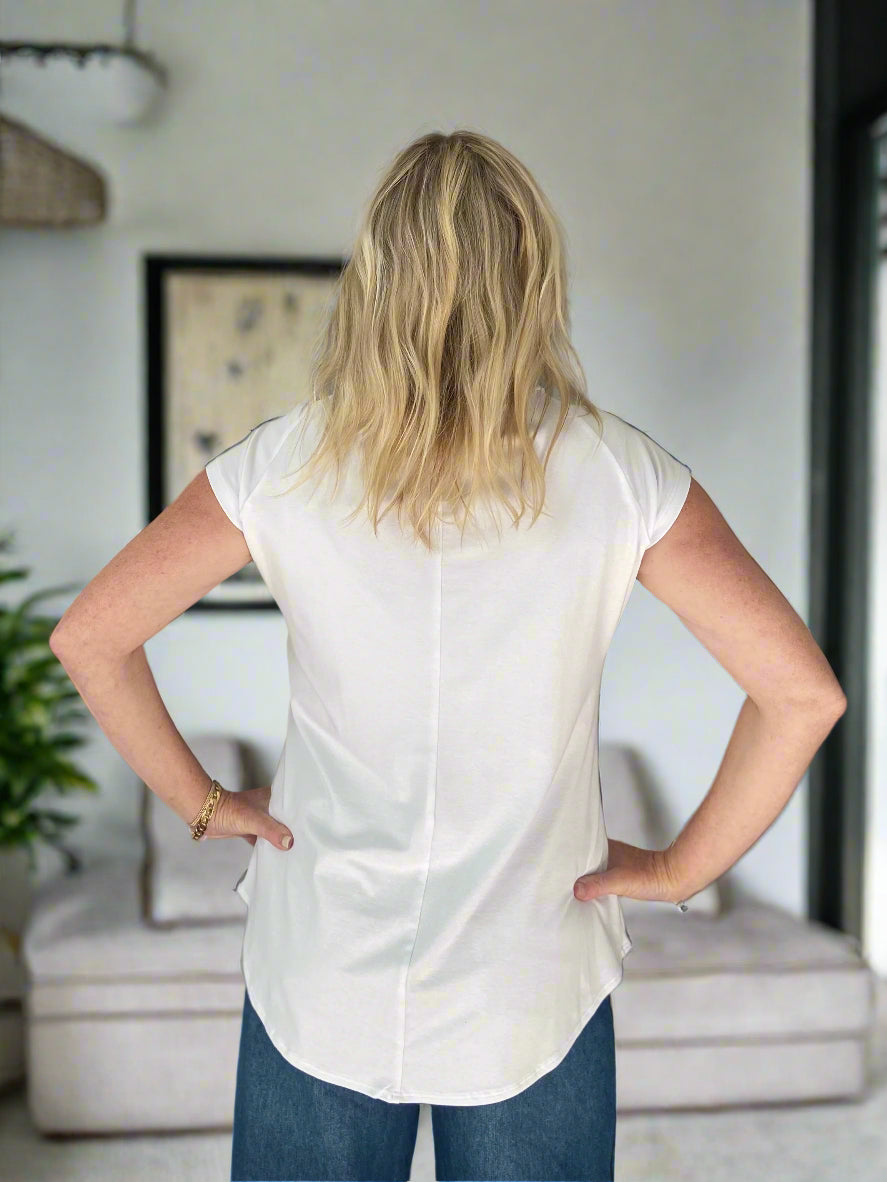 White Bamboo s/s V-Neck Tee