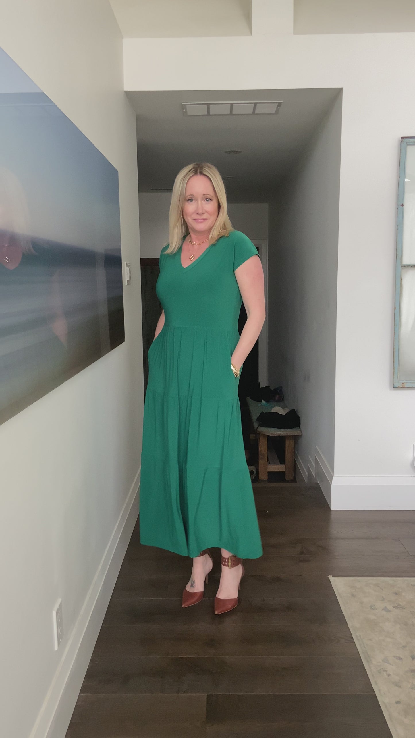 Load and play video in Gallery viewer, Green Maxi Dress
